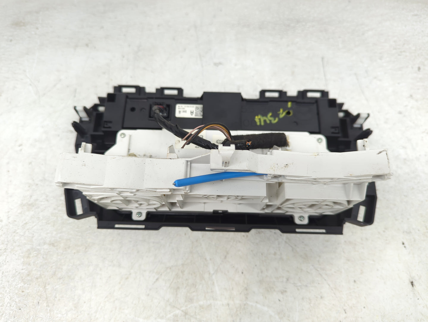 2014-2016 Mazda 3 Climate Control Module Temperature AC/Heater Replacement Fits Fits 2014 2015 2016 OEM Used Auto Parts - Oe