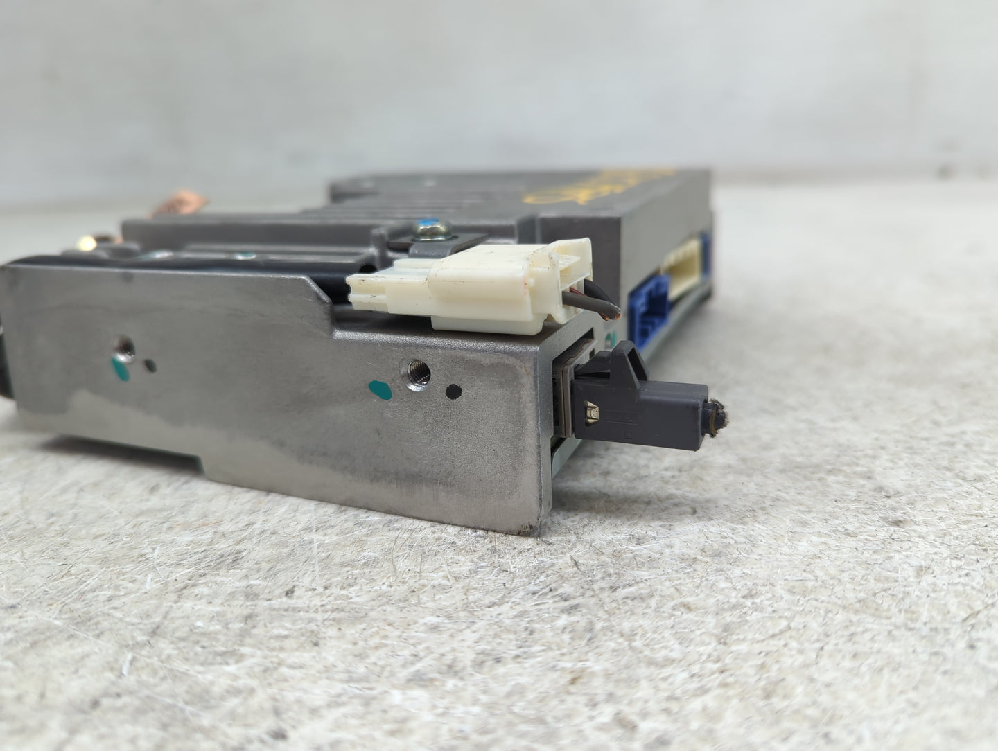 2018 Mazda 3 Radio AM FM Cd Player Receiver Replacement P/N:BANF669C0H Fits OEM Used Auto Parts - Oemusedautoparts1.com