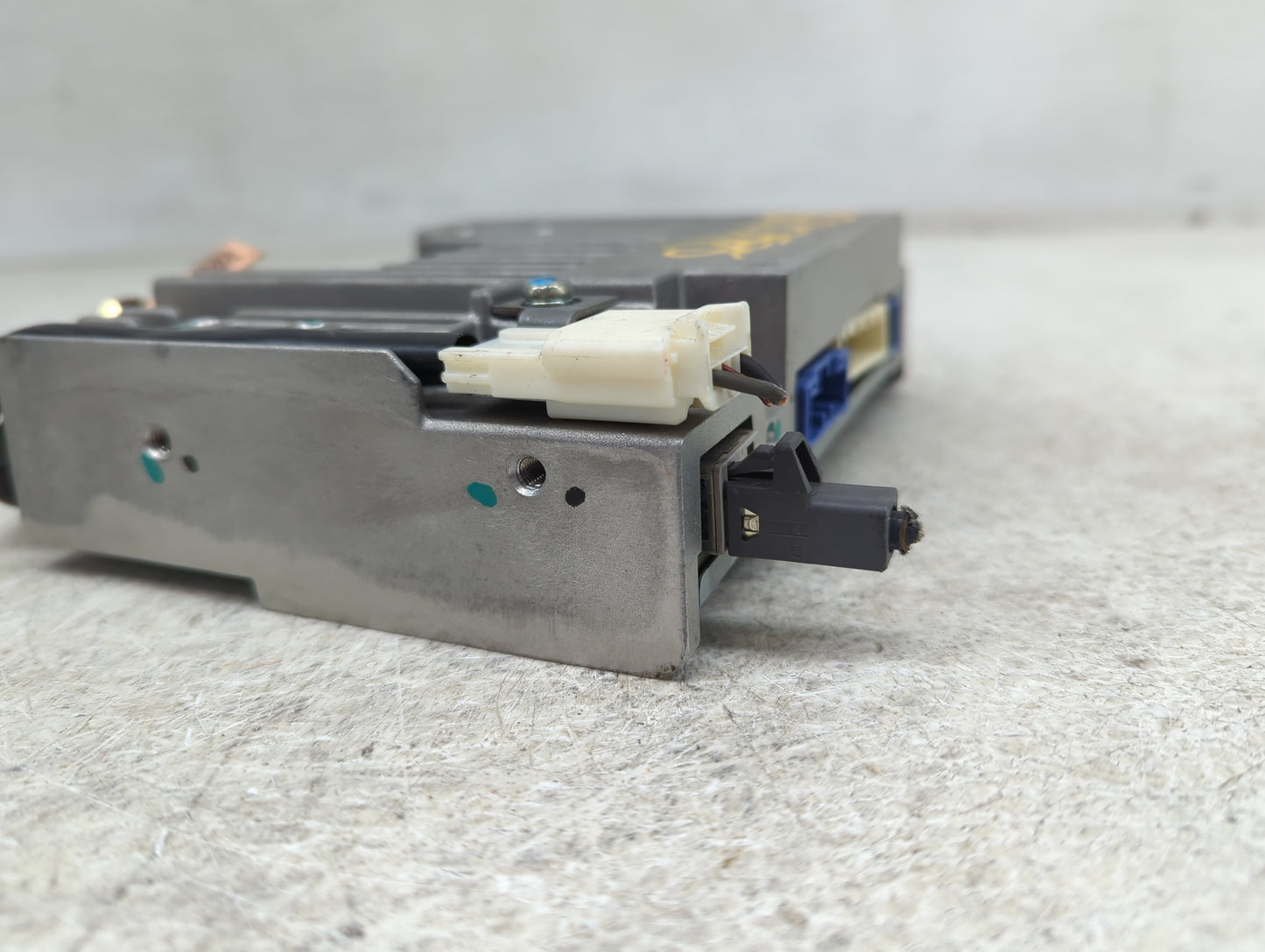 2018 Mazda 3 Radio AM FM Cd Player Receiver Replacement P/N:BANF669C0H Fits OEM Used Auto Parts - Oemusedautoparts1.com