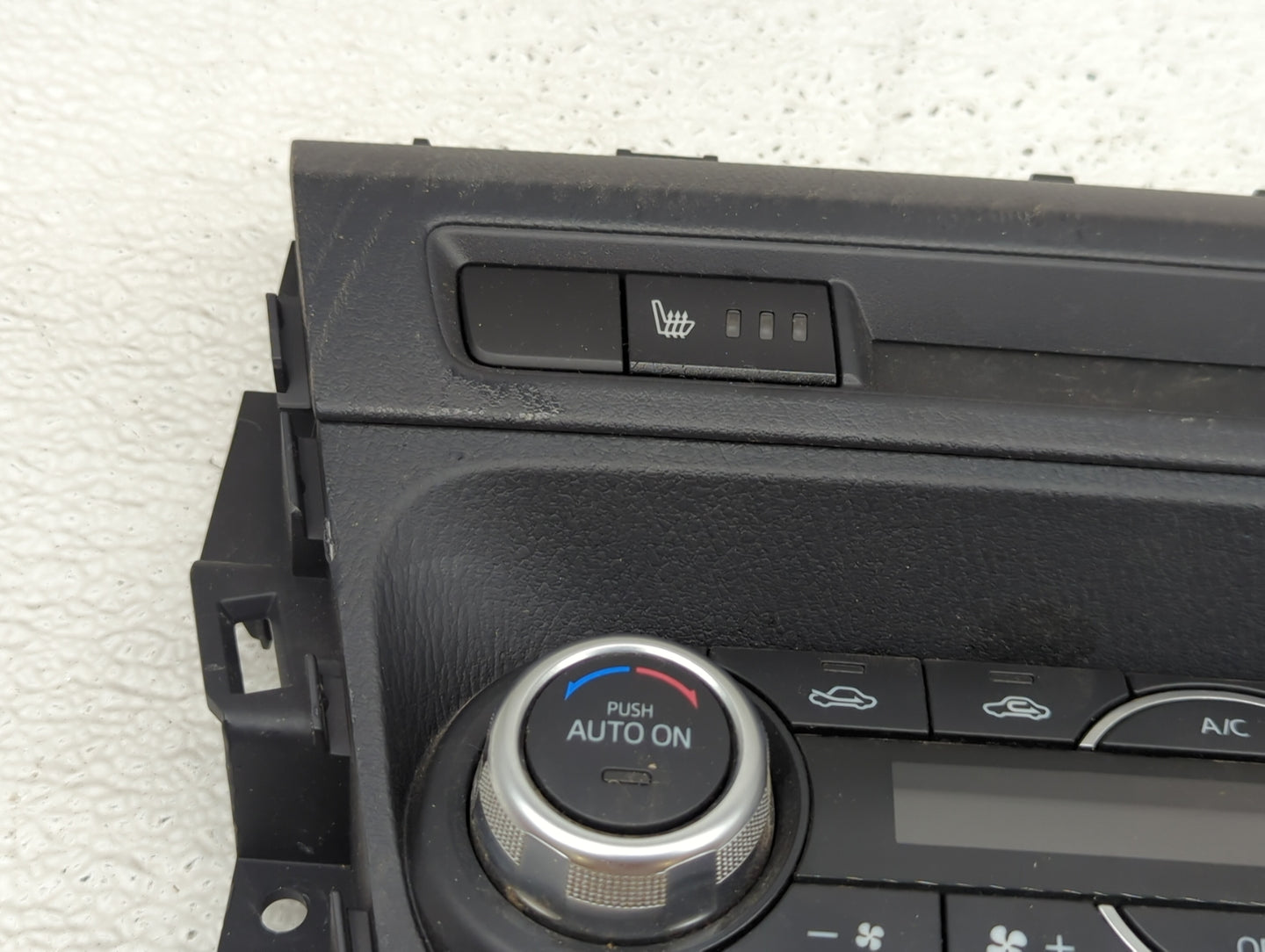 2014-2016 Mazda 3 Climate Control Module Temperature AC/Heater Replacement Fits Fits 2014 2015 2016 OEM Used Auto Parts - Oe