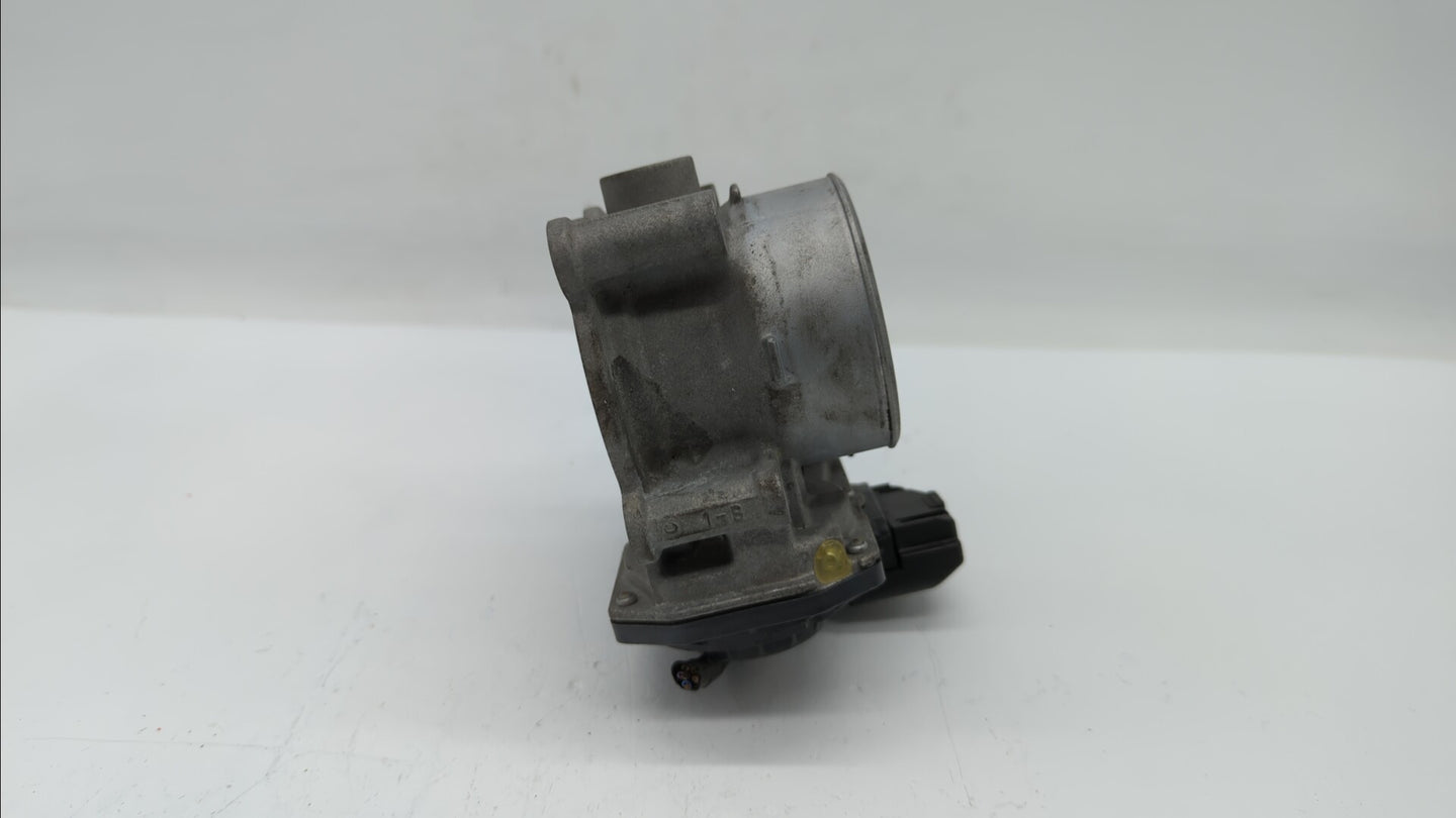 2012-2014 Mazda 3 Throttle Body P/N:PE01 13 640 A PE01 13 640 B, 152009S18 Fits Fits 2012 2013 2014 OEM Used Auto Parts - Oe
