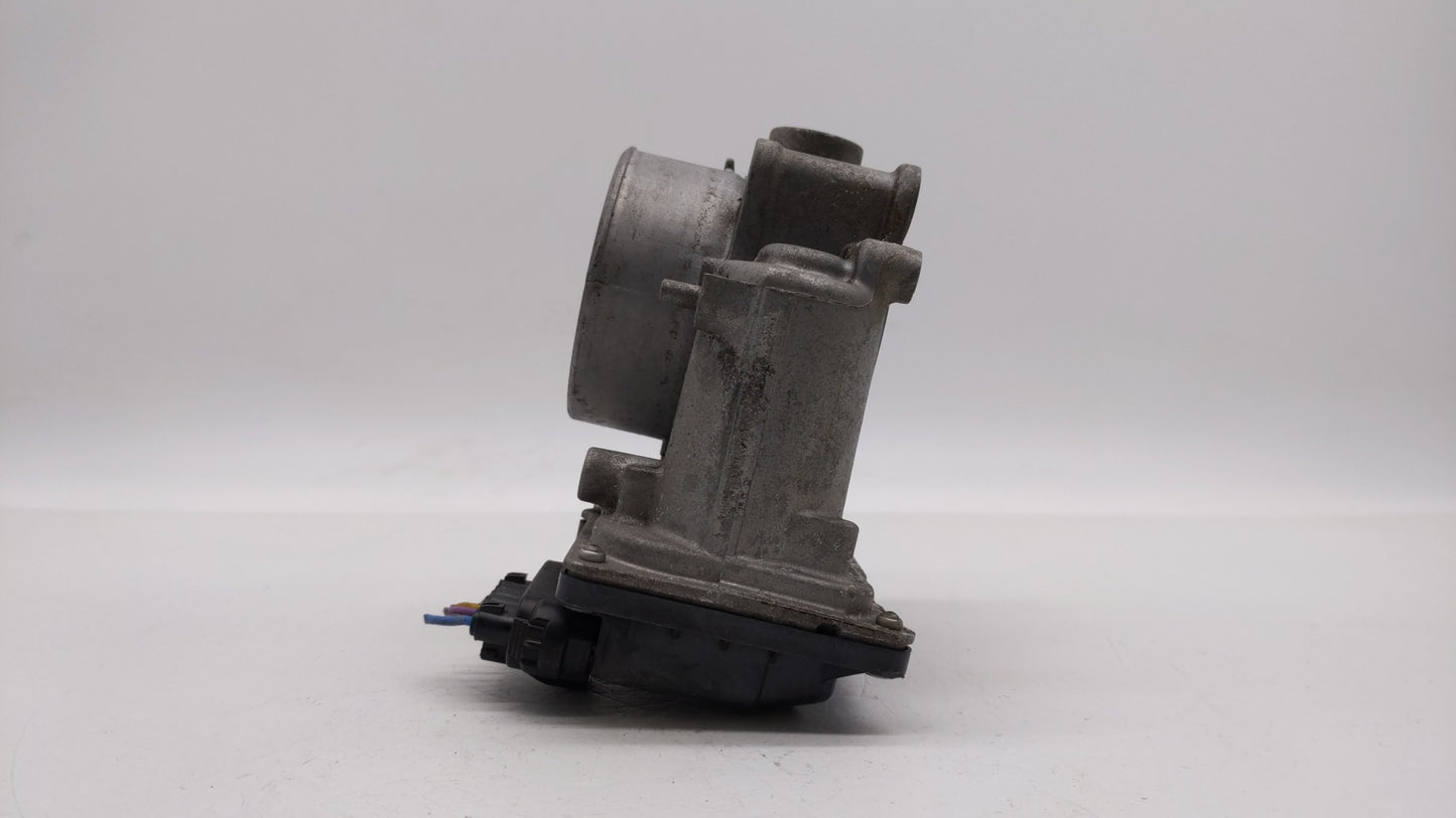 2012-2014 Mazda 3 Throttle Body P/N:PE01 13 640 A PE01 13 640 B, 152009S18 Fits Fits 2012 2013 2014 OEM Used Auto Parts - Oe