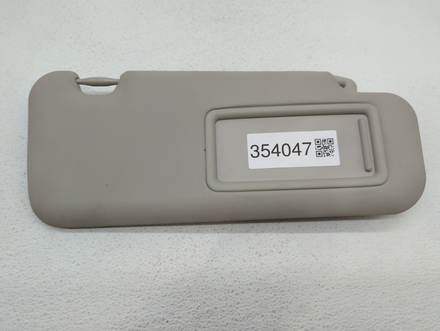 2014 Mazda 3 Sun Visor Shade Replacement Passenger Right Mirror Fits OEM Used Auto Parts - Oemusedautoparts1.com