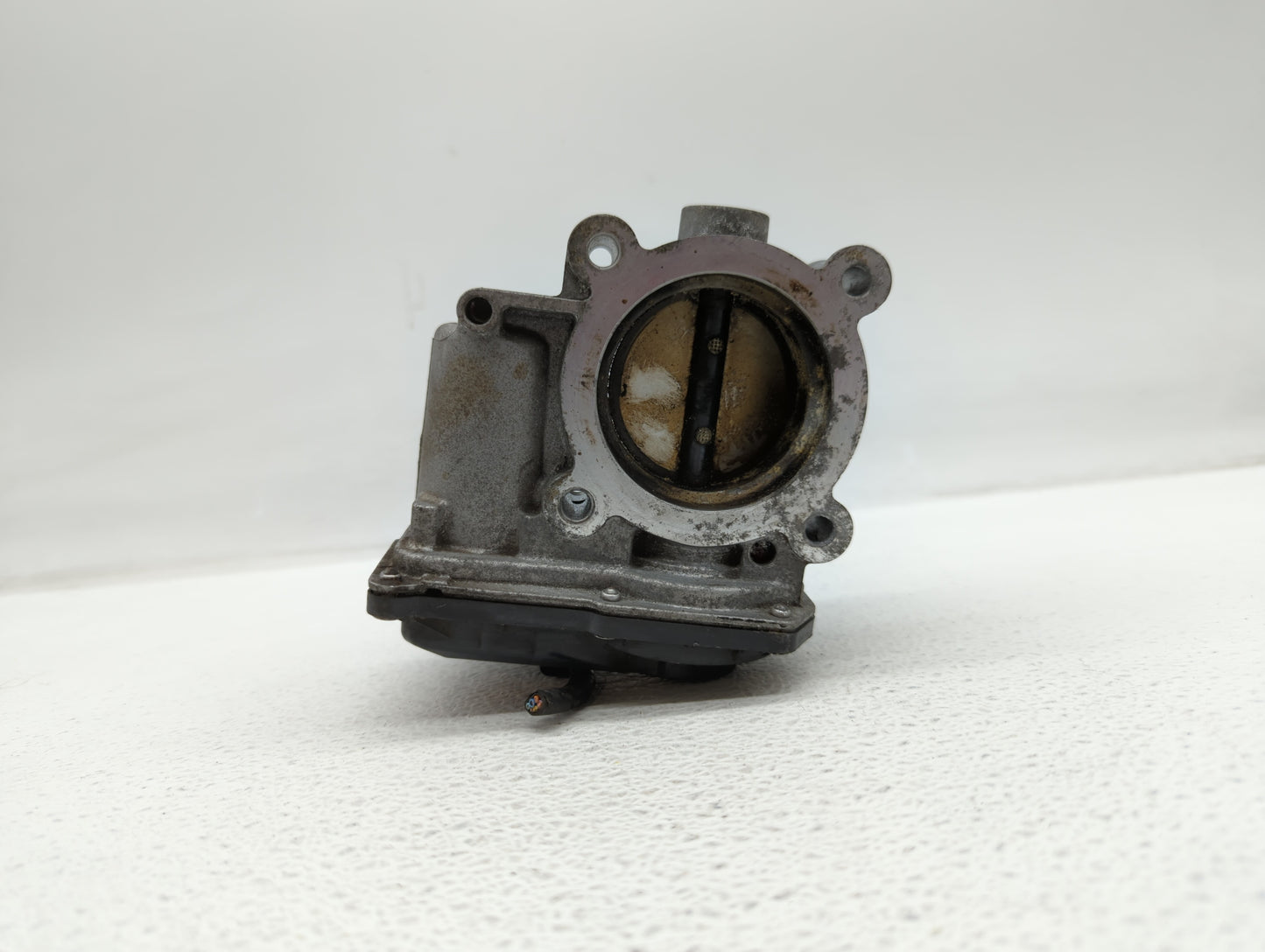 2012-2014 Mazda 3 Throttle Body P/N:PE01 13 640 B 13 640 A, 640 K4238 1R24, 640 K4238 6R26, 13 640 B Fits Fits 2012 2013 201