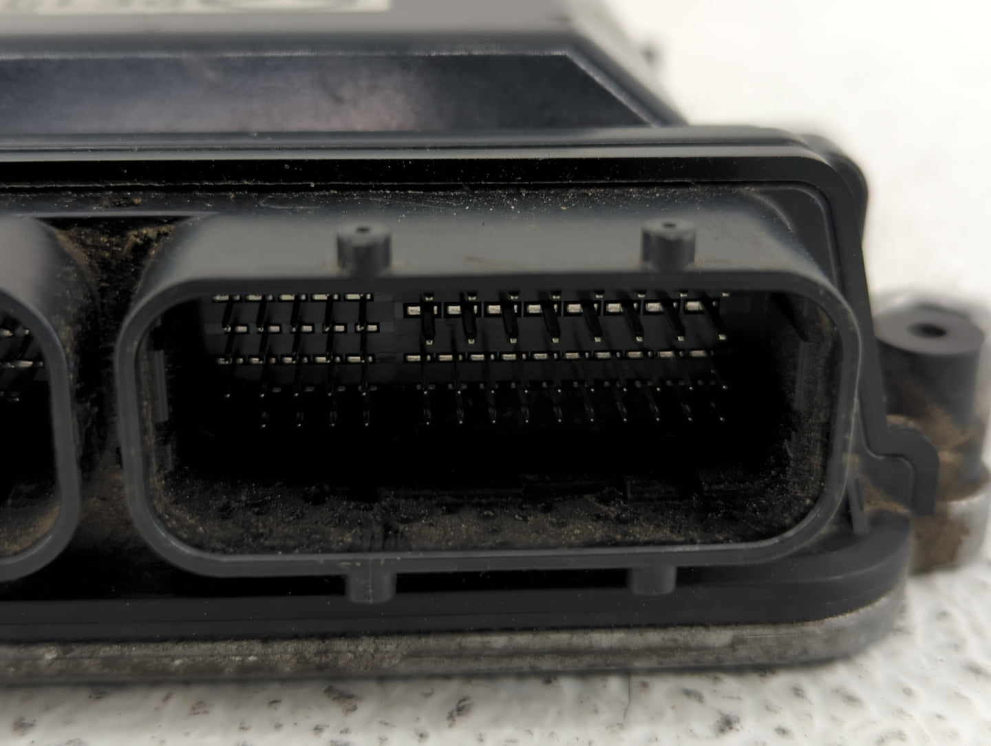 2014-2016 Mazda 3 PCM Engine Control Computer ECU ECM PCU OEM P/N:PEDM 18 881 PE19 18 881A, PEDH 18 881 Fits Fits 2014 2015 