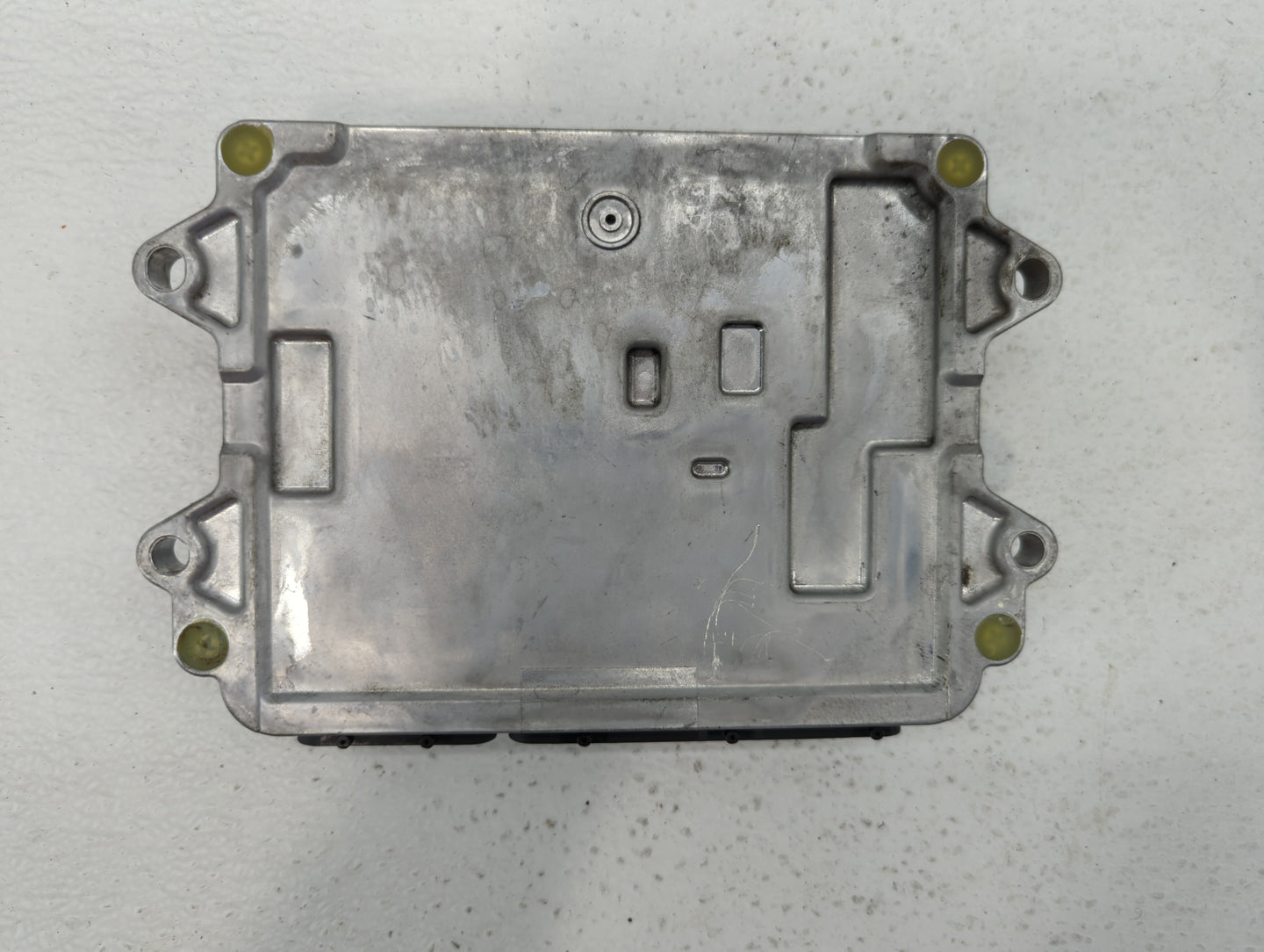 2014-2016 Mazda 3 PCM Engine Control Computer ECU ECM PCU OEM P/N:PEAB 18 881A PEDM 18 881, PE19 18 881A Fits Fits 2014 2015