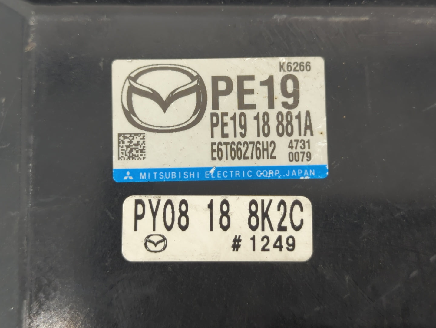 2014-2016 Mazda 3 PCM Engine Control Computer ECU ECM PCU OEM P/N:PEAB 18 881A PEDM 18 881, PE19 18 881A Fits Fits 2014 2015