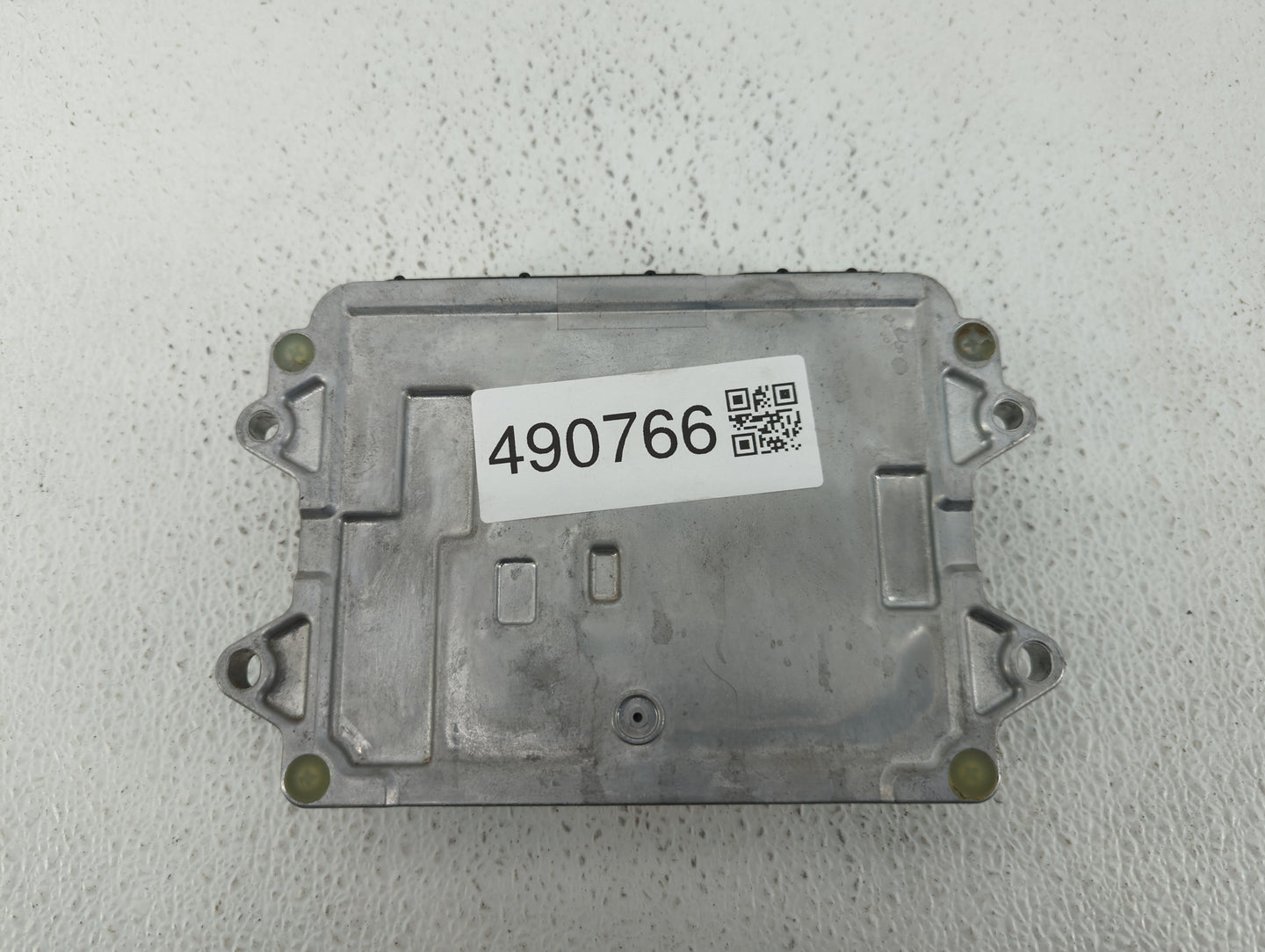 2014-2016 Mazda 3 PCM Engine Control Computer ECU ECM PCU OEM P/N:PEAB 18 881A PEDM 18 881, PE19 18 881A Fits Fits 2014 2015