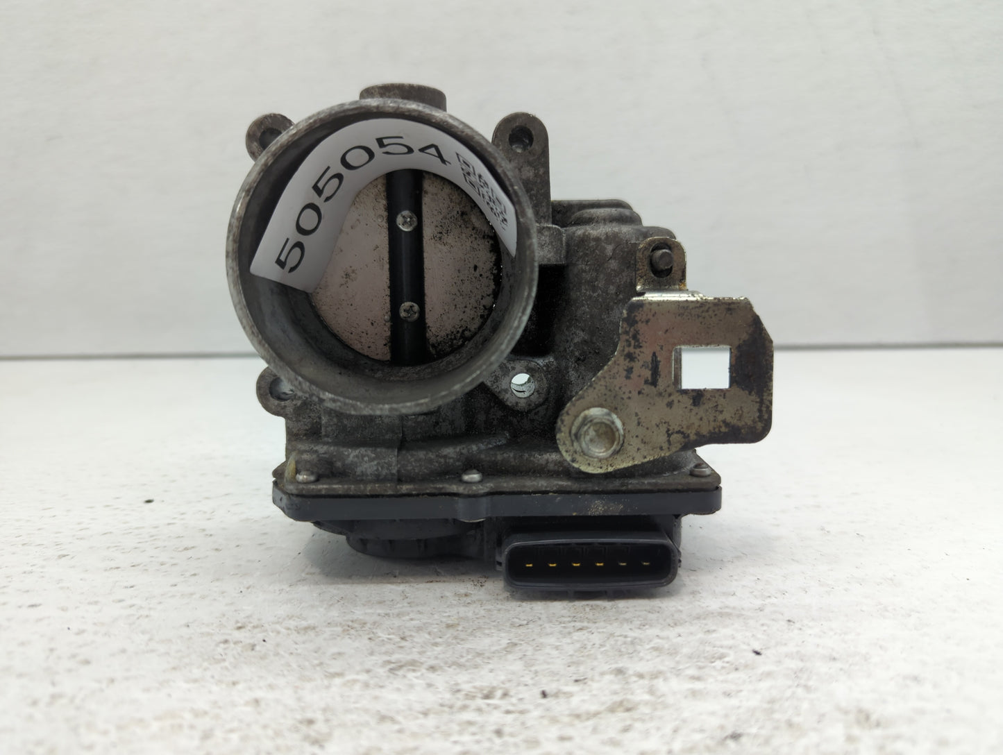 2012-2018 Mazda 3 Throttle Body P/N:152005R16 Fits Fits 2012 2013 2014 2015 2016 2017 2018 OEM Used Auto Parts - Oemusedauto