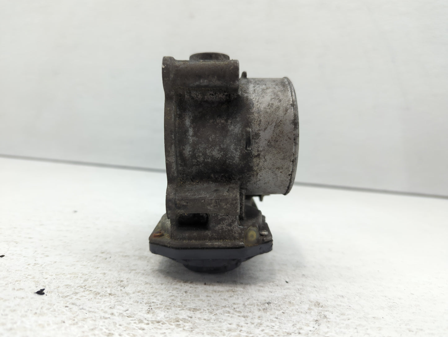 2012-2018 Mazda 3 Throttle Body P/N:152005R16 Fits Fits 2012 2013 2014 2015 2016 2017 2018 OEM Used Auto Parts - Oemusedauto