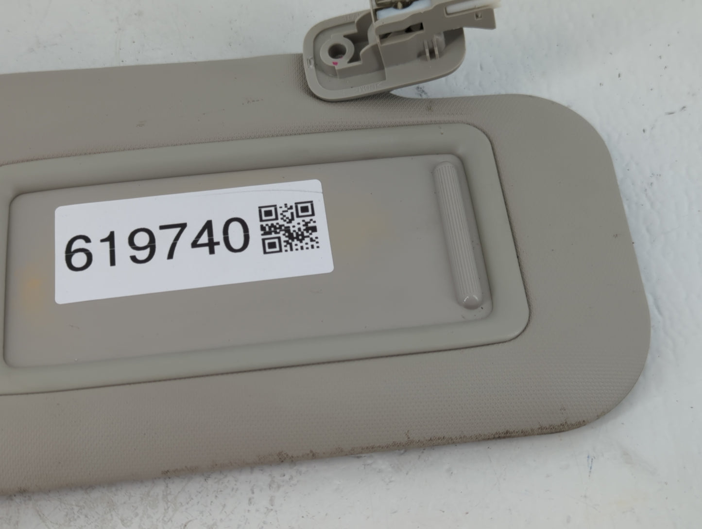2014-2018 Mazda 3 Sun Visor Shade Replacement Passenger Right Mirror Fits Fits 2014 2015 2016 2017 2018 OEM Used Auto Parts 