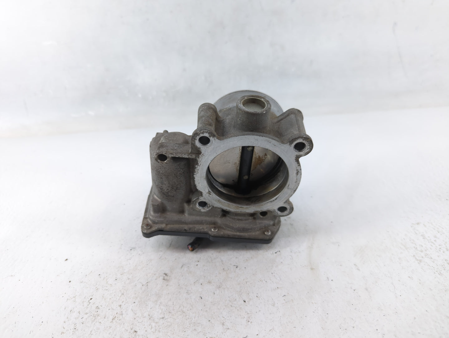 2014-2018 Mazda 3 Throttle Body P/N:101 13 640 A Fits Fits 2014 2015 2016 2017 2018 OEM Used Auto Parts - Oemusedautoparts1.