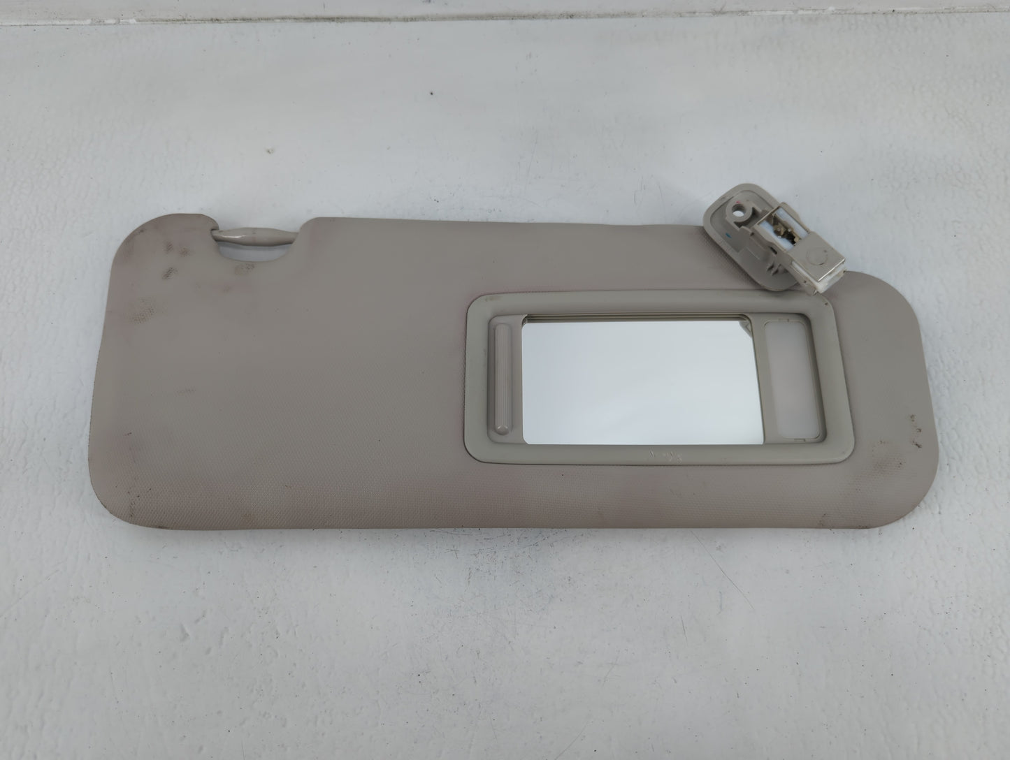 2014-2018 Mazda 3 Sun Visor Shade Replacement Passenger Right Mirror Fits Fits 2014 2015 2016 2017 2018 OEM Used Auto Parts 