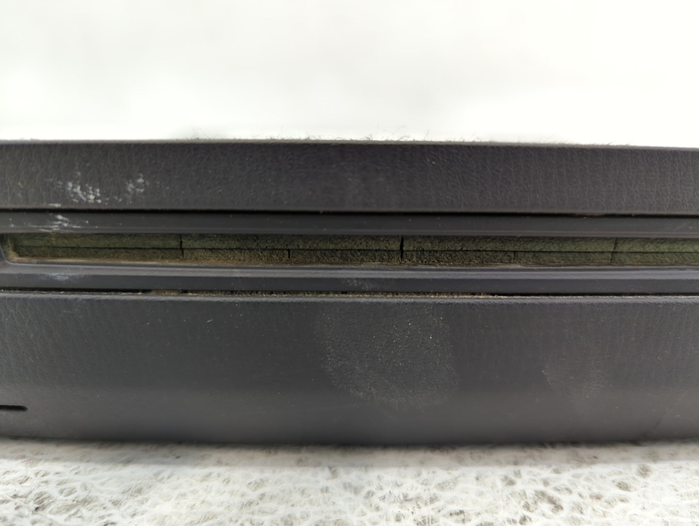 2014-2018 Mazda 3 Am Fm Cd Player Radio Receiver - Oemusedautoparts1.com