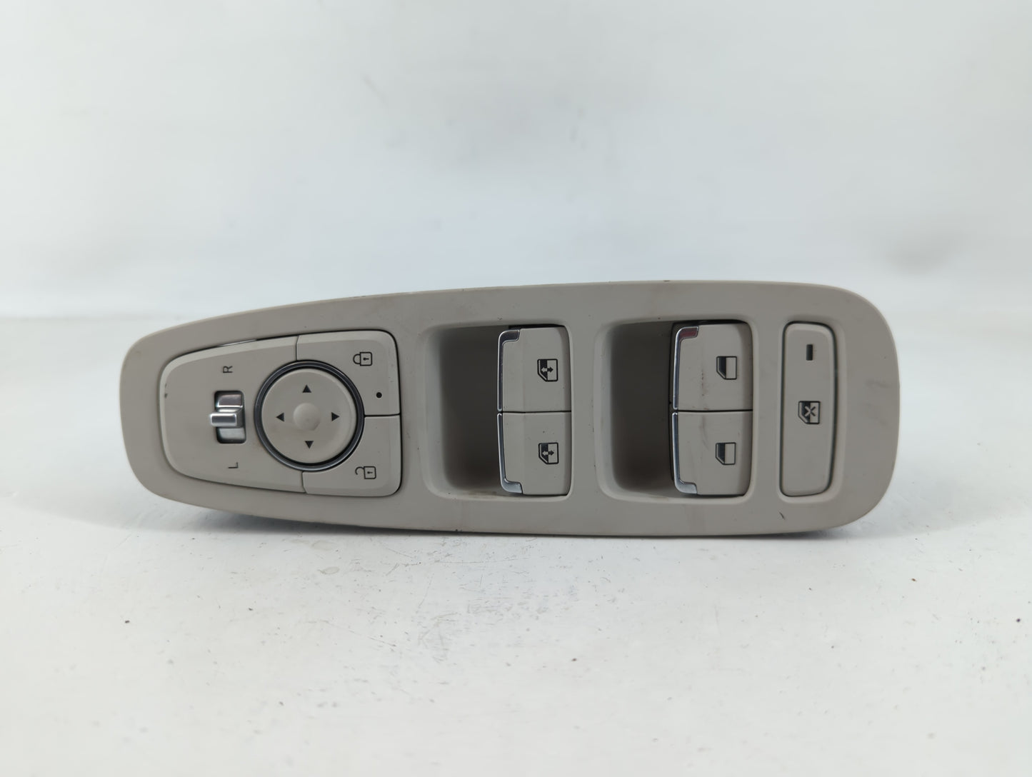 2014-2016 Mazda 3 Master Power Window Switch Replacement Driver Side Left P/N:BHN9 68 4L6 Fits Fits 2014 2015 2016 OEM Used 
