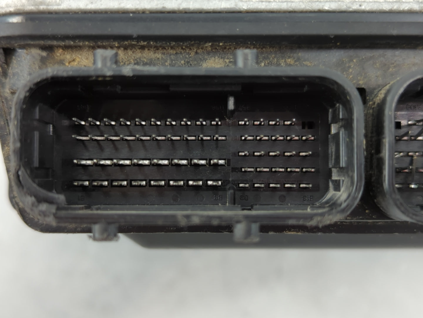 2014-2016 Mazda 3 PCM Engine Control Computer ECU ECM PCU OEM P/N:PY08 18 8K2C PE19 18 881A Fits Fits 2014 2015 2016 OEM Use