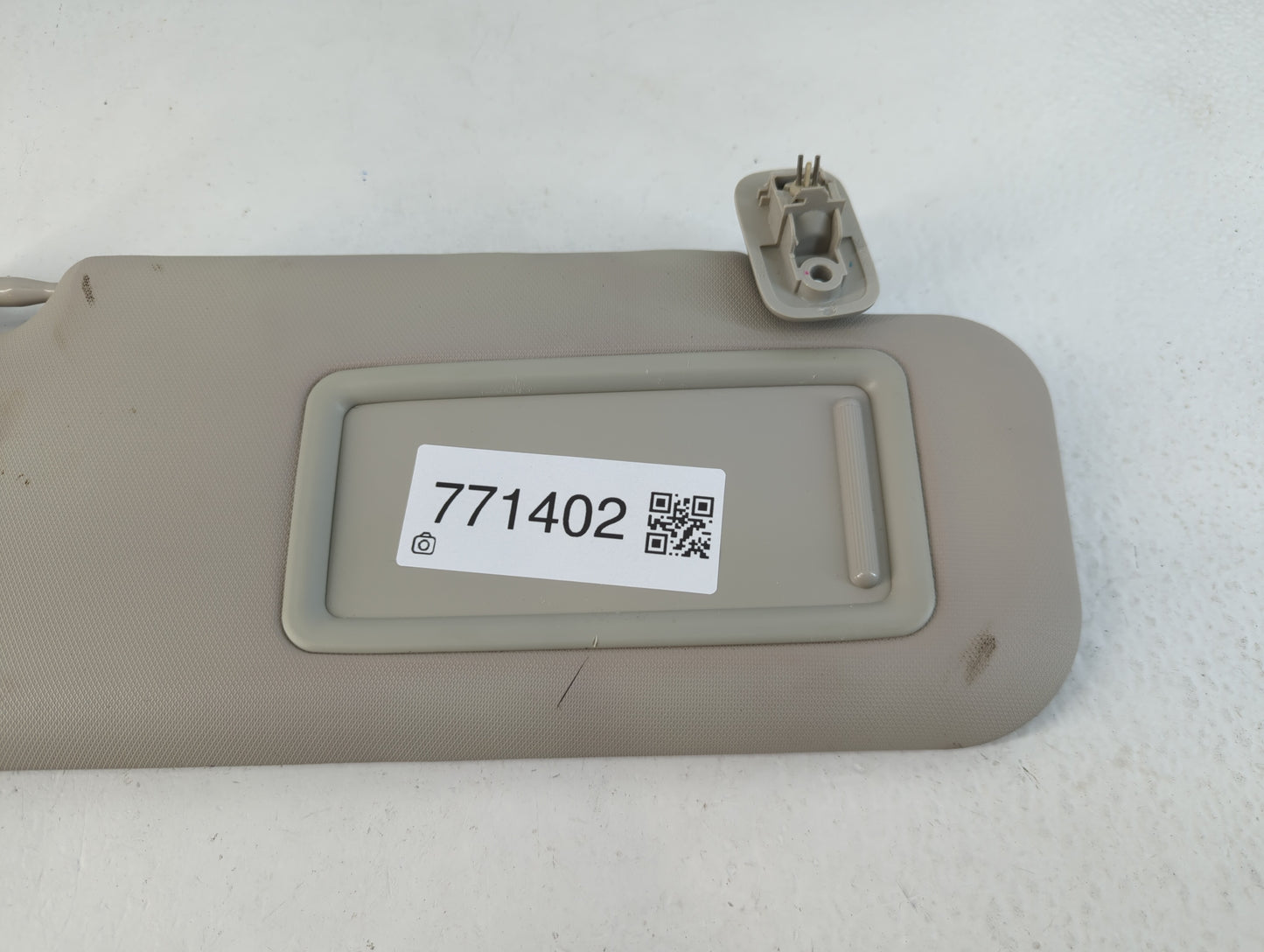 2014-2018 Mazda 3 Sun Visor Shade Replacement Passenger Right Mirror Fits Fits 2014 2015 2016 2017 2018 OEM Used Auto Parts 