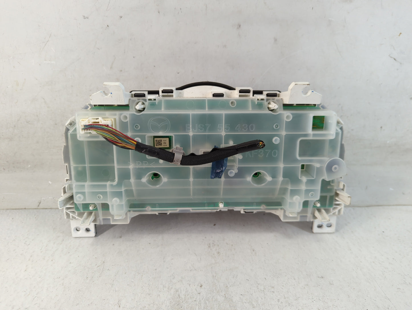2014-2016 Mazda 3 Instrument Cluster Speedometer Gauges Fits Fits 2014 2015 2016 OEM Used Auto Parts - Oemusedautoparts1.com