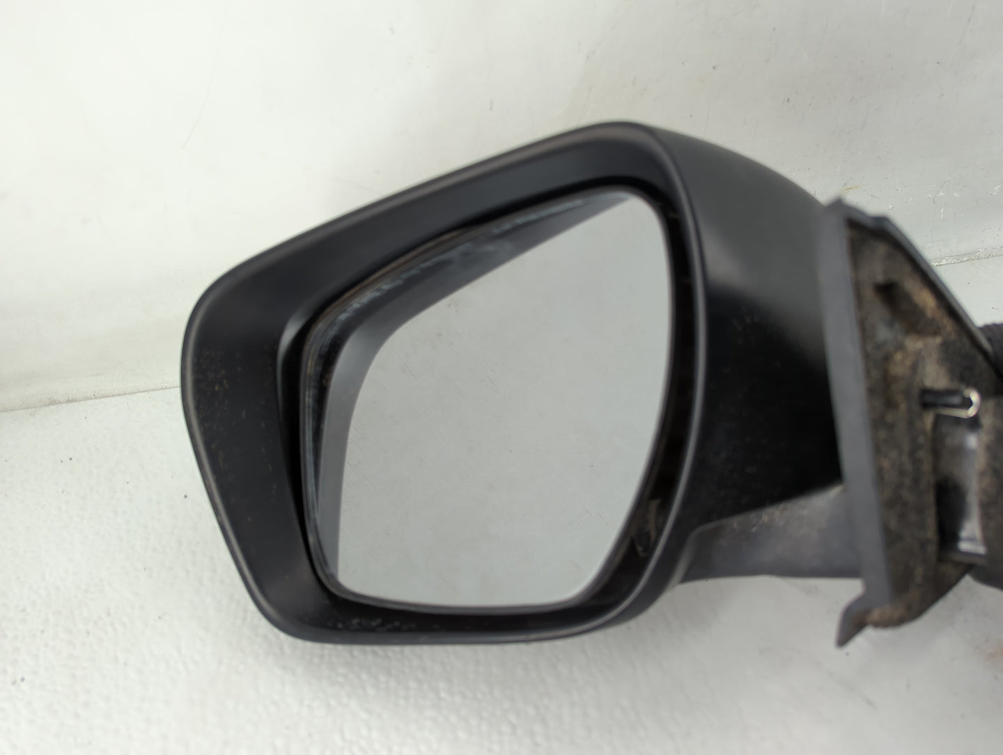 2013-2017 Mazda 5 Driver Side View Mirror - Left Door Mirror OEM Used - Oemusedautoparts1.com