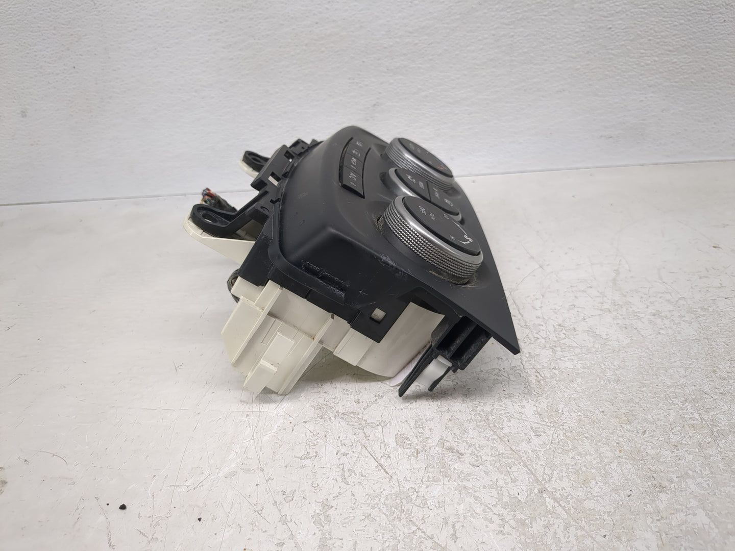 2012-2017 Mazda 5 Climate Control Module Temperature AC/Heater Replacement P/N:K1900CG42 Fits Fits 2012 2013 2014 2015 2016 