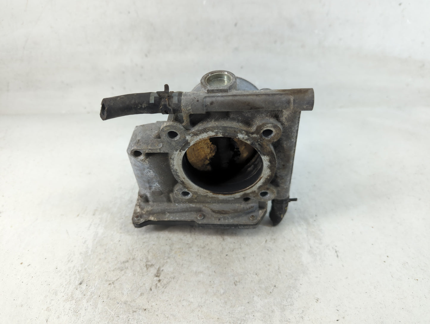 2012-2017 Mazda 5 Throttle Body P/N:9B4G-9F991-A Fits Fits 2009 2010 2011 2012 2013 2014 2015 2016 2017 OEM Used Auto Parts 