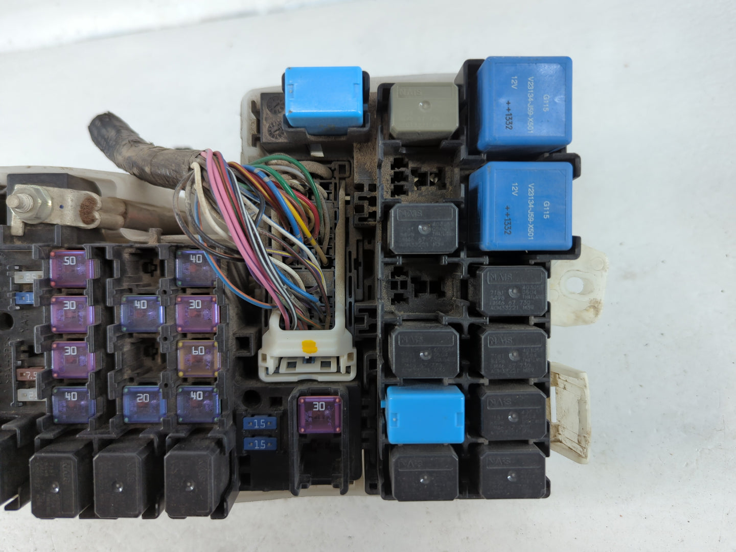 2012-2017 Mazda 5 Fusebox Fuse Box Panel Relay Module P/N:C597-6676Y Fits Fits 2012 2013 2014 2015 2016 2017 OEM Used Auto P