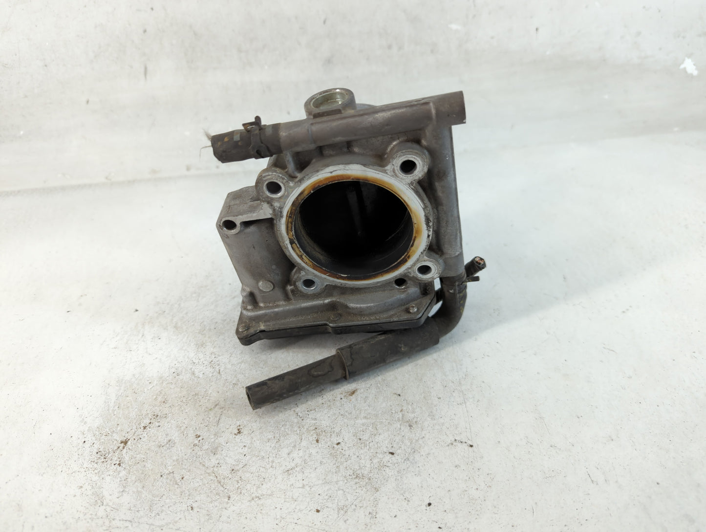 2012-2017 Mazda 5 Throttle Body P/N:9B4G-9F991-A Fits Fits 2009 2010 2011 2012 2013 2014 2015 2016 2017 OEM Used Auto Parts 