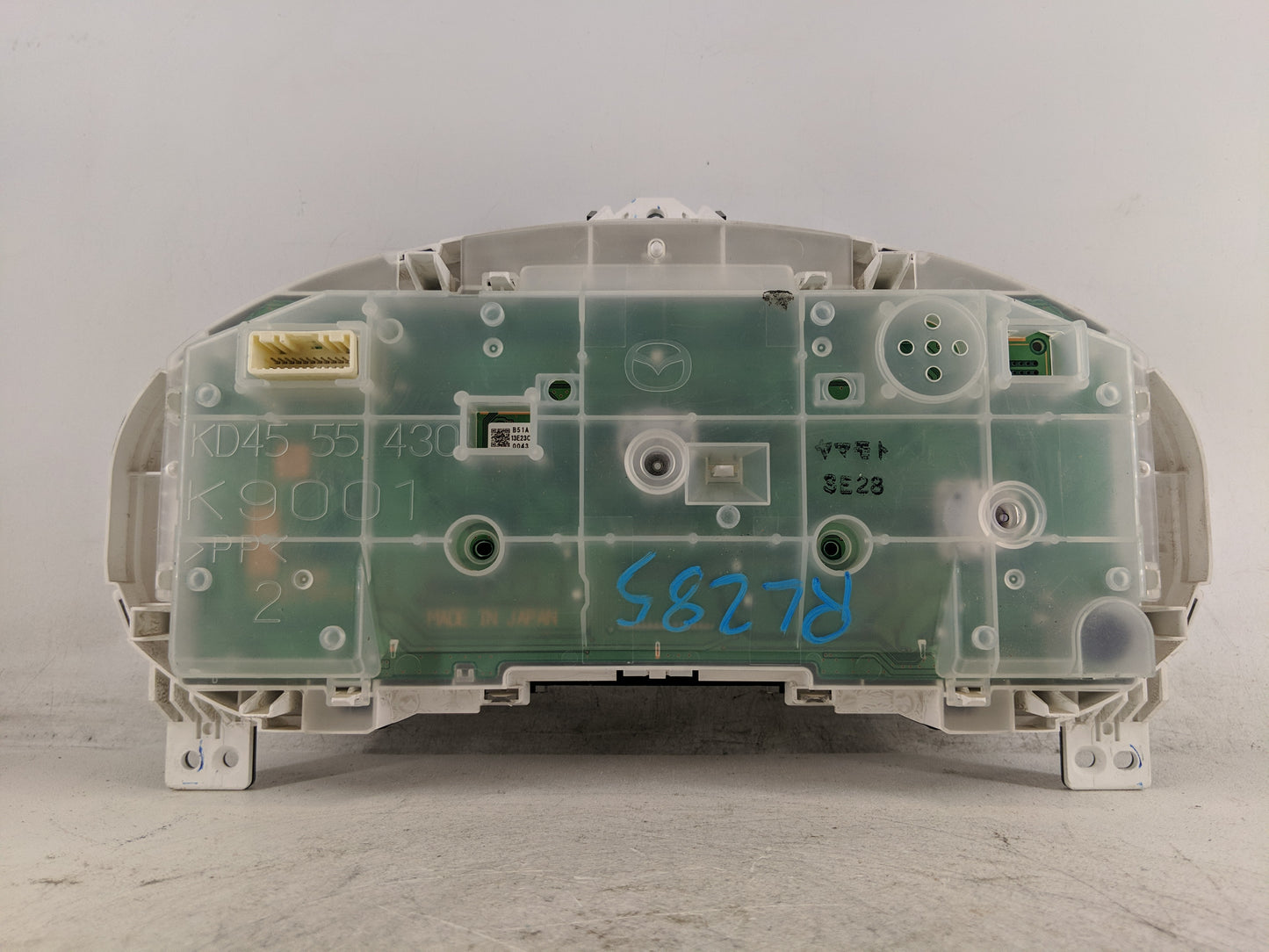 2014-2017 Mazda 6 Instrument Cluster Speedometer Gauges P/N:19GLK8D Fits Fits 2014 2015 2017 OEM Used Auto Parts - Oemusedau