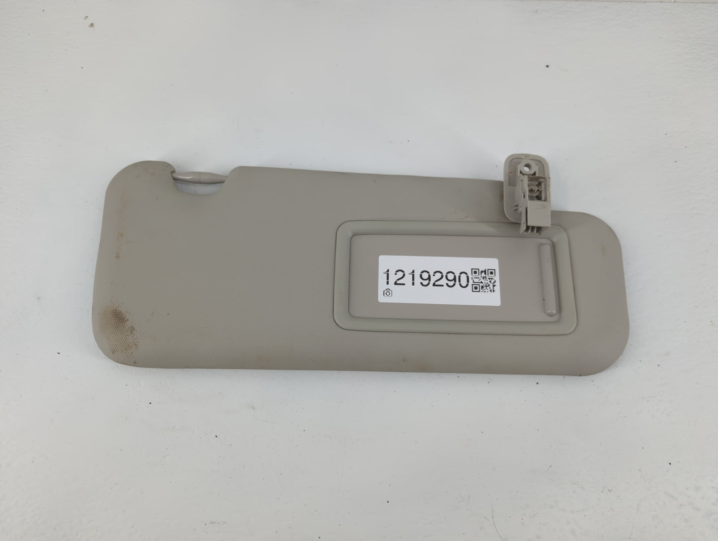 2014-2017 Mazda 6 Sun Visor Shade Replacement Passenger Right Mirror Fits Fits 2014 2015 2016 2017 OEM Used Auto Parts - Oem