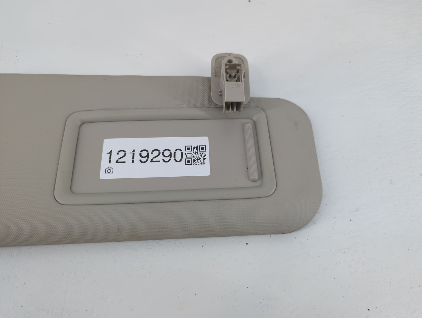 2014-2017 Mazda 6 Sun Visor Shade Replacement Passenger Right Mirror Fits Fits 2014 2015 2016 2017 OEM Used Auto Parts - Oem