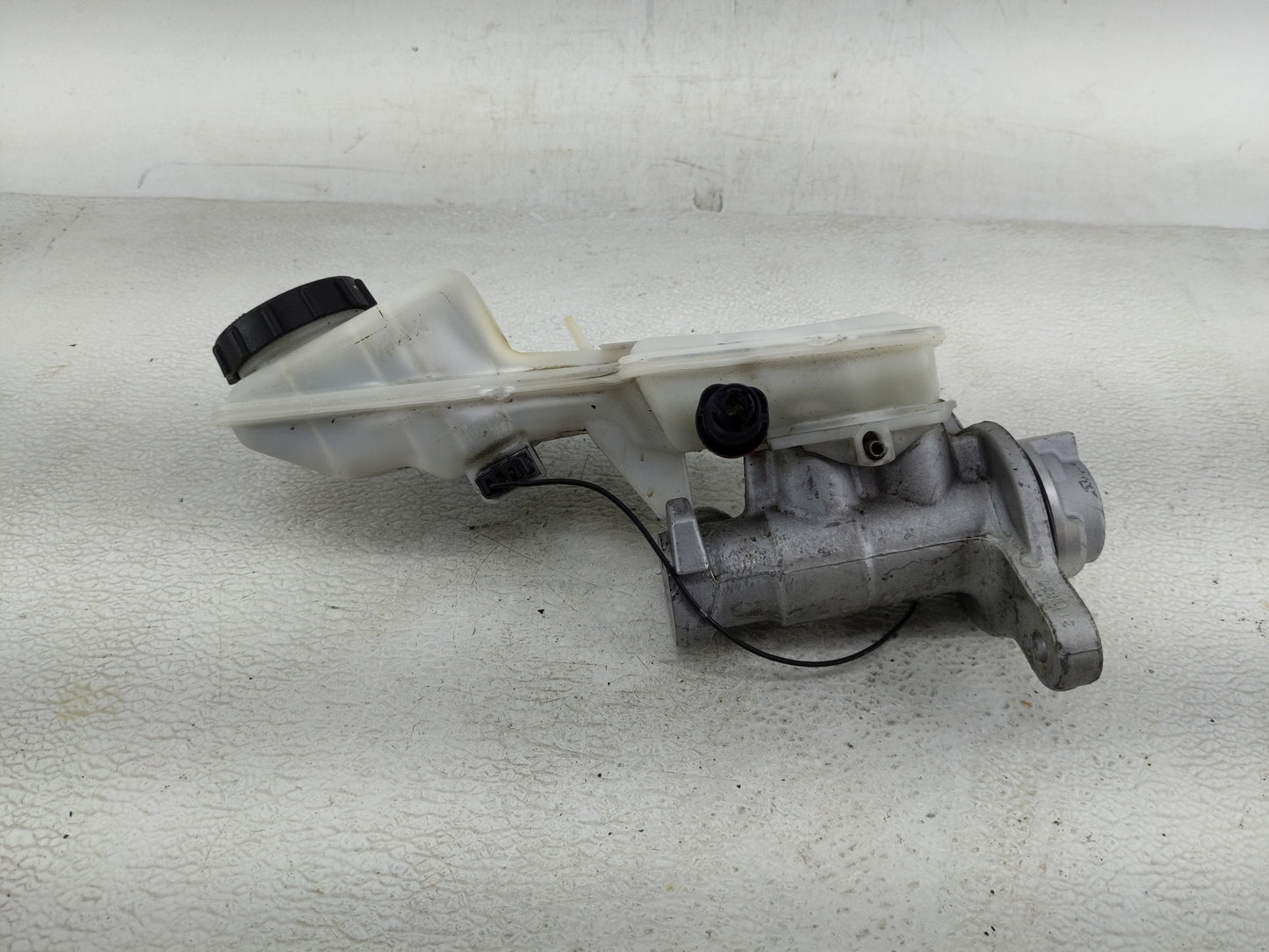 2014-2021 Mazda 6 Power Brake Booster Oem 1290388 - Oemusedautoparts1.com
