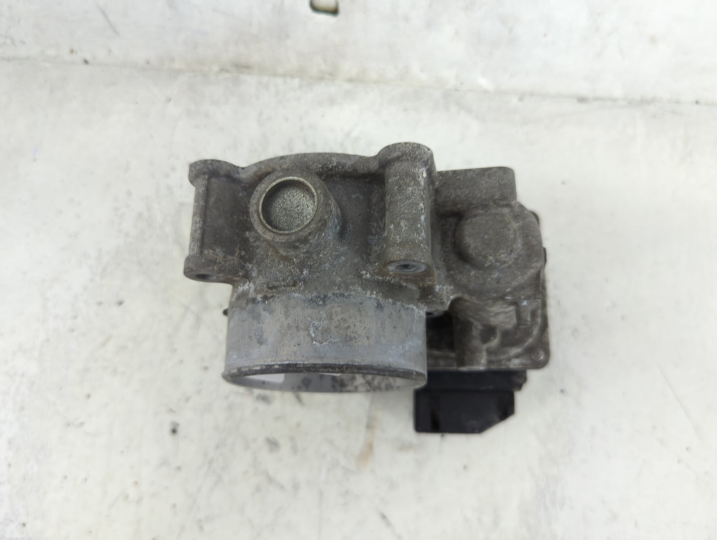 2014-2017 Mazda 6 Throttle Body P/N:PY01 13 640 A Fits Fits 2014 2015 2016 2017 2018 OEM Used Auto Parts - Oemusedautoparts1