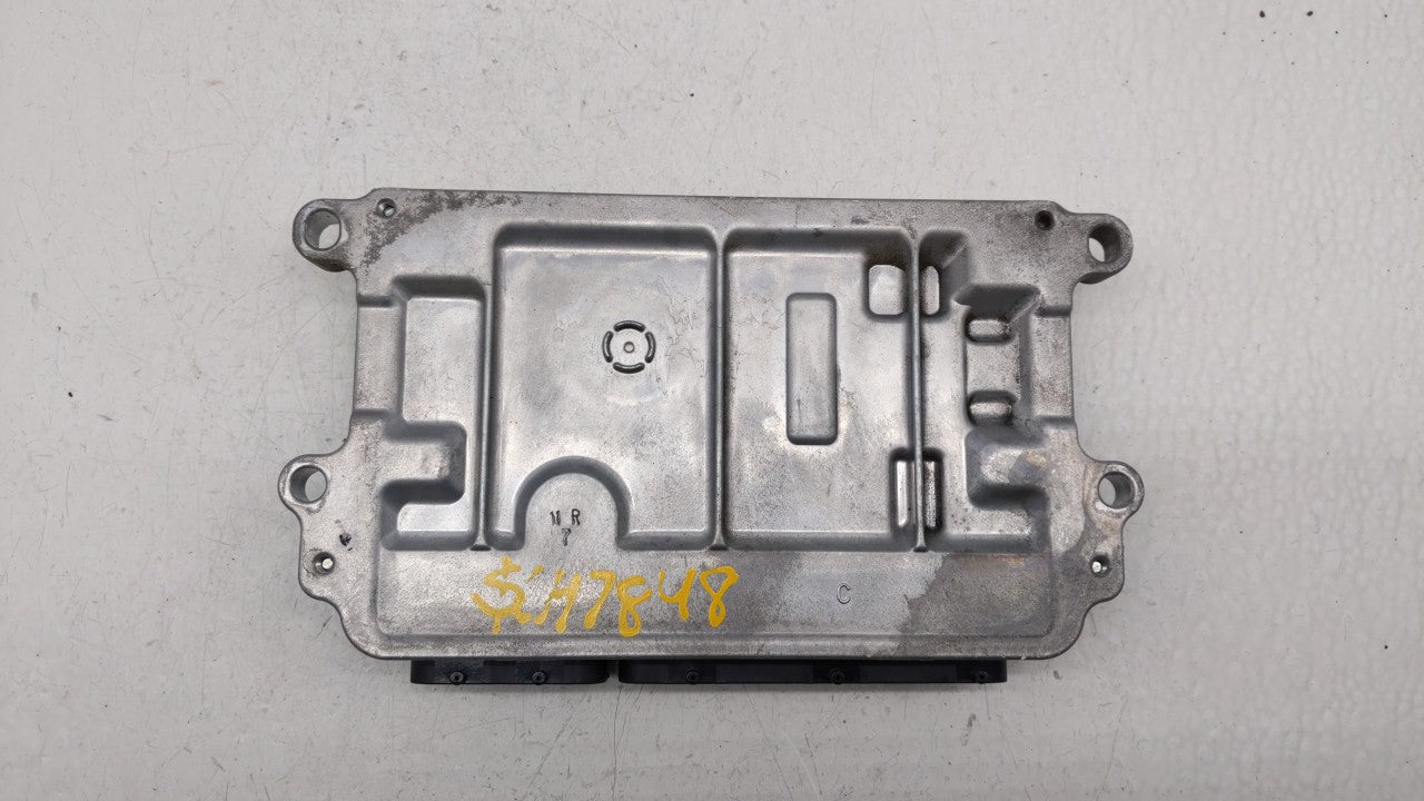 2014-2016 Mazda 6 PCM Engine Control Computer ECU ECM PCU OEM P/N:PY1W-18881-A PY1W-18881-B, PY1W-18881-C Fits Fits 2014 201