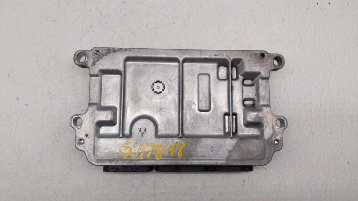 2014-2016 Mazda 6 PCM Engine Control Computer ECU ECM PCU OEM P/N:PY1W-18881-A PY1W-18881-B, PY1W-18881-C Fits 2014 2015 201