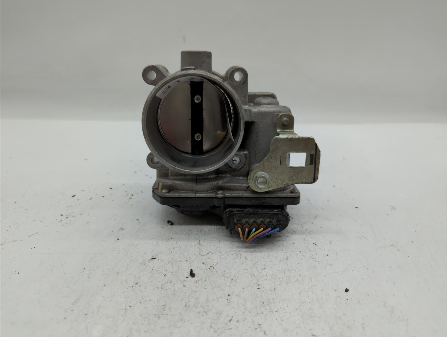 2014 Mazda 6 Throttle Body P/N:PY01 13 640 A Fits OEM Used Auto Parts - Oemusedautoparts1.com