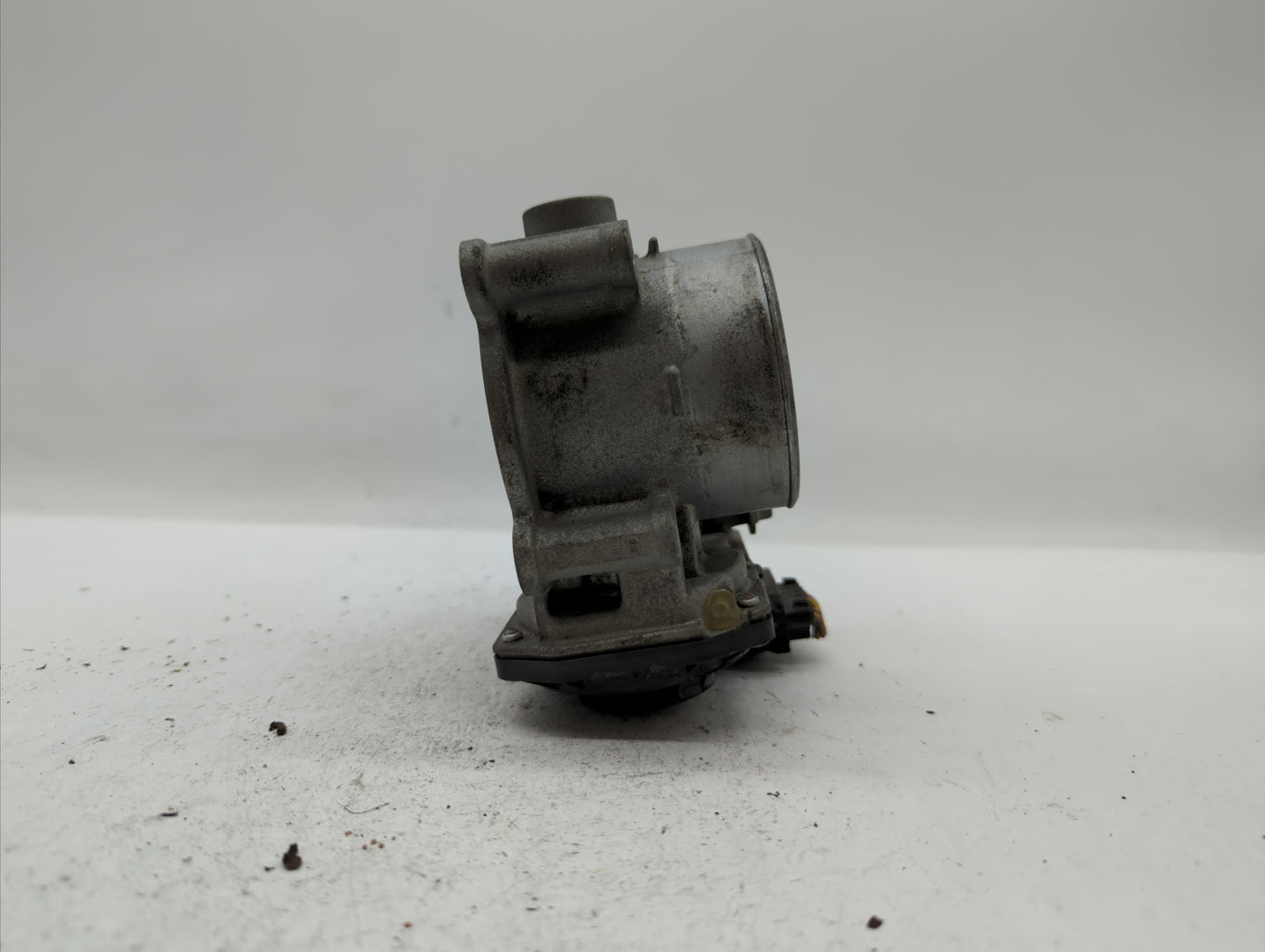 2014 Mazda 6 Throttle Body P/N:PY01 13 640 A Fits OEM Used Auto Parts - Oemusedautoparts1.com