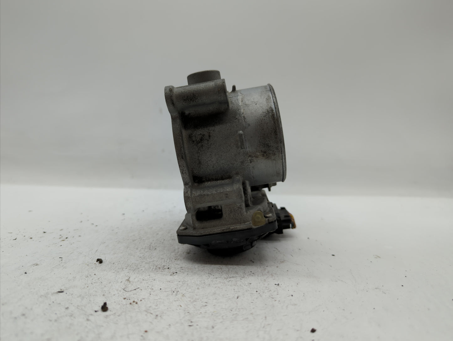 2014 Mazda 6 Throttle Body P/N:PY01 13 640 A Fits OEM Used Auto Parts - Oemusedautoparts1.com