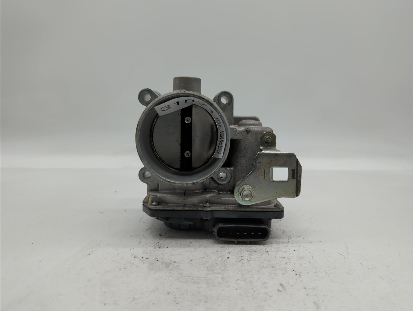 2014 Mazda 6 Throttle Body P/N:PY01 13 640 A Fits OEM Used Auto Parts - Oemusedautoparts1.com
