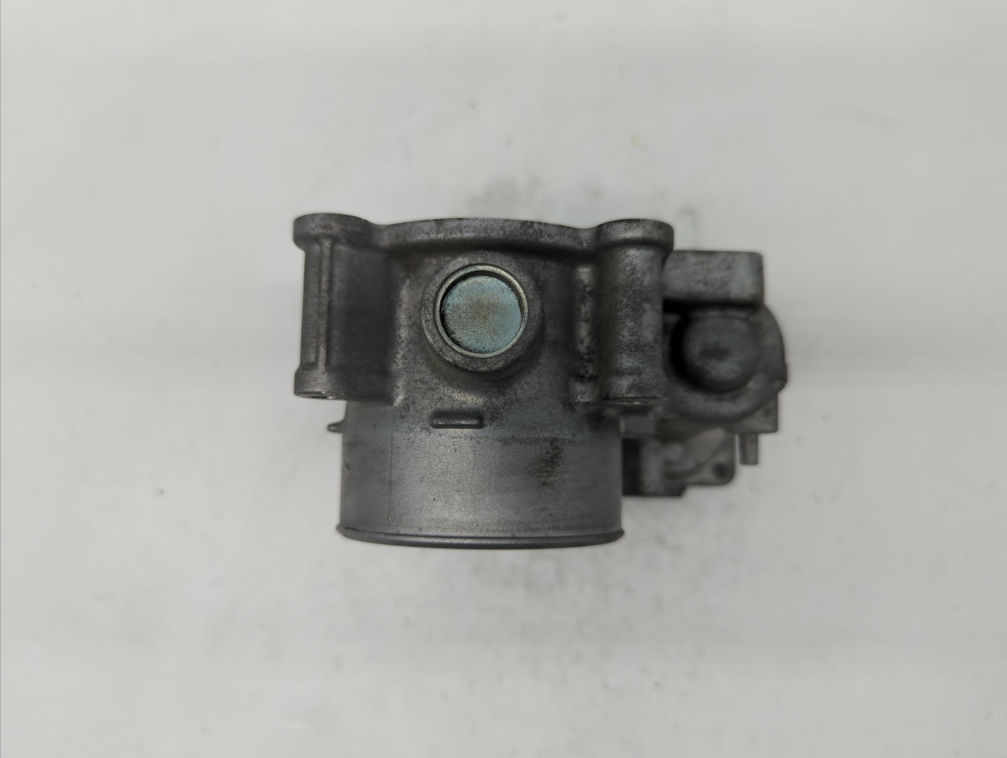 2014 Mazda 6 Throttle Body P/N:PY01 13 640 A Fits OEM Used Auto Parts - Oemusedautoparts1.com