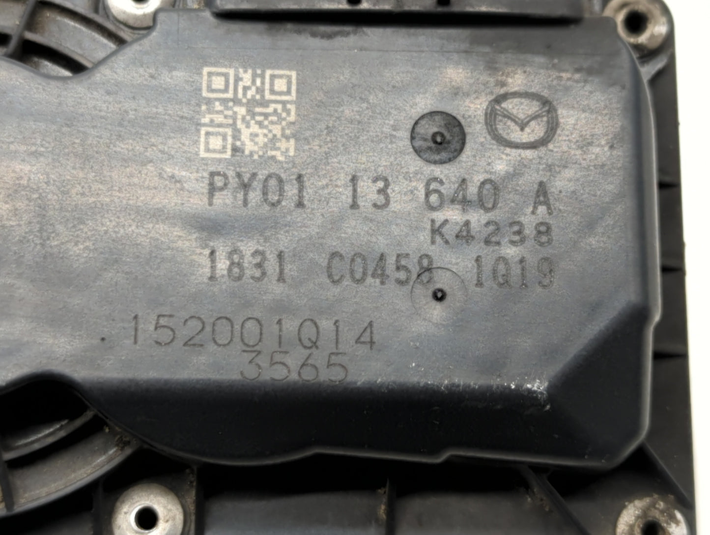 2014 Mazda 6 Throttle Body P/N:PY01 13 640 A Fits OEM Used Auto Parts - Oemusedautoparts1.com