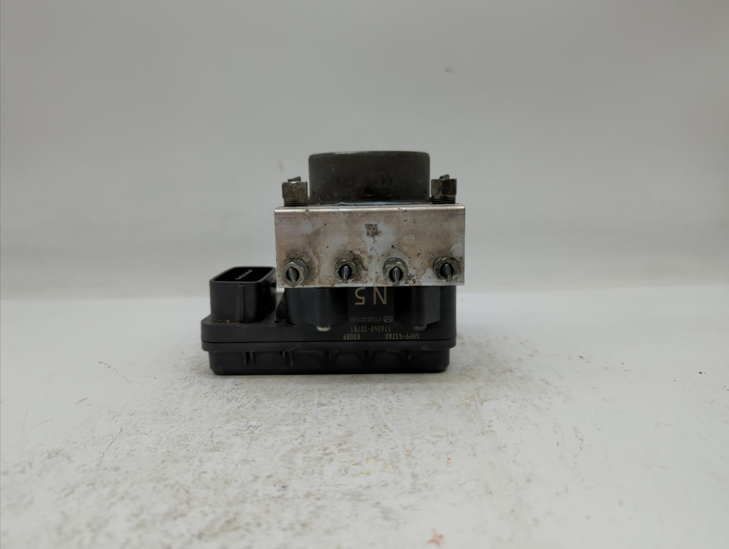 2014 Mazda 6 ABS Pump Control Module Replacement P/N:116040-34581 GHP9-437A0, GHR1-437A0 Fits OEM Used Auto Parts - Oemuseda