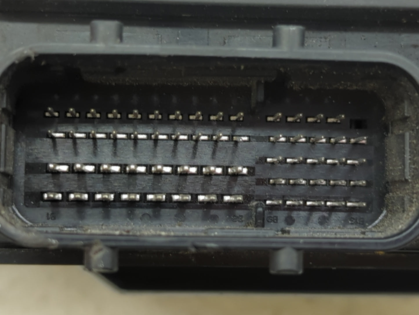 2014-2016 Mazda 6 PCM Engine Control Computer ECU ECM PCU OEM P/N:PY1J 18 881D PY1J 18 881C, PY9V 18 881 Fits Fits 2014 2015