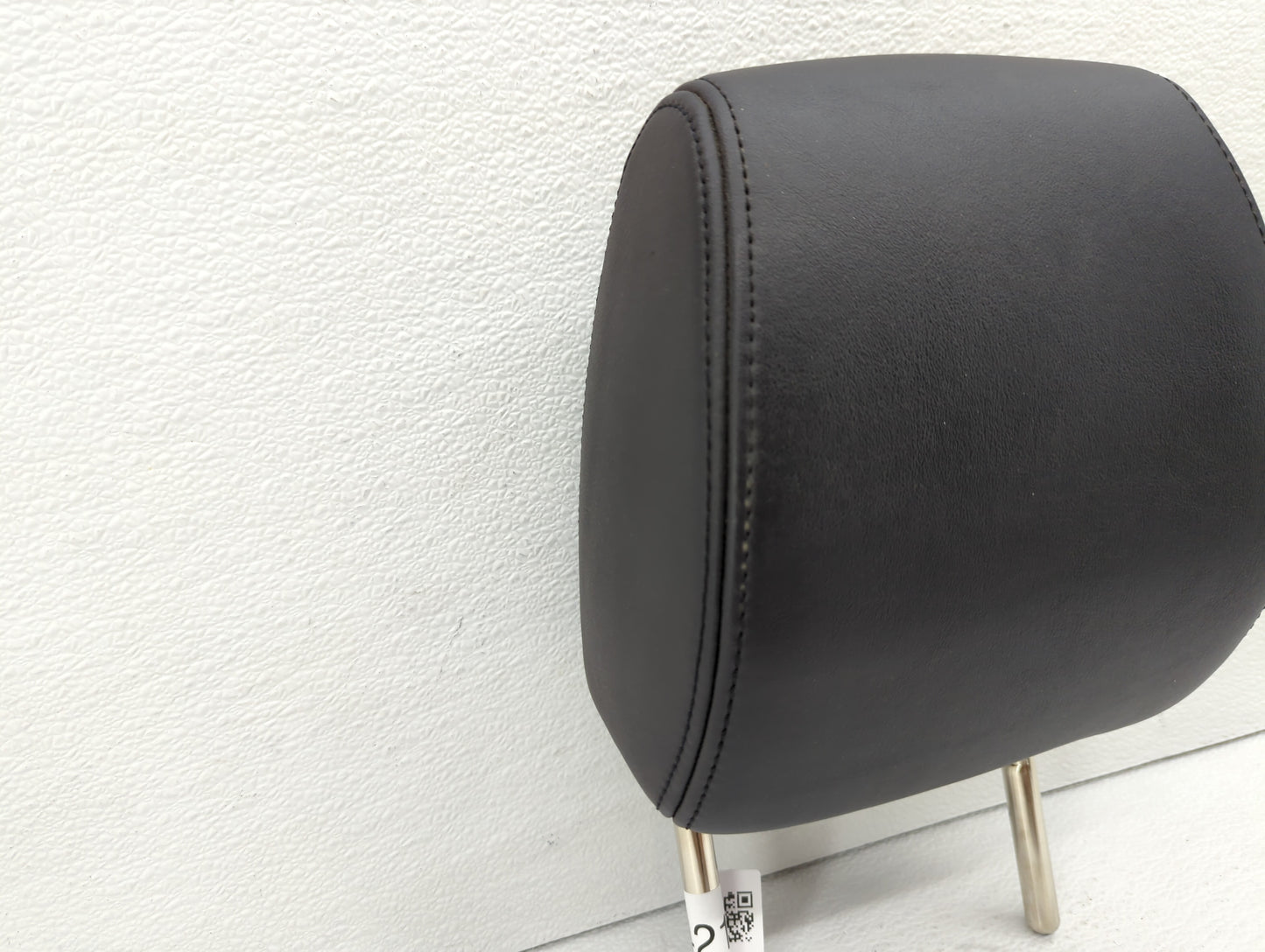 2014-2016 Mazda 6 Headrest Head Rest Rear Center Seat Fits Fits 2014 2015 2016 OEM Used Auto Parts - Oemusedautoparts1.com