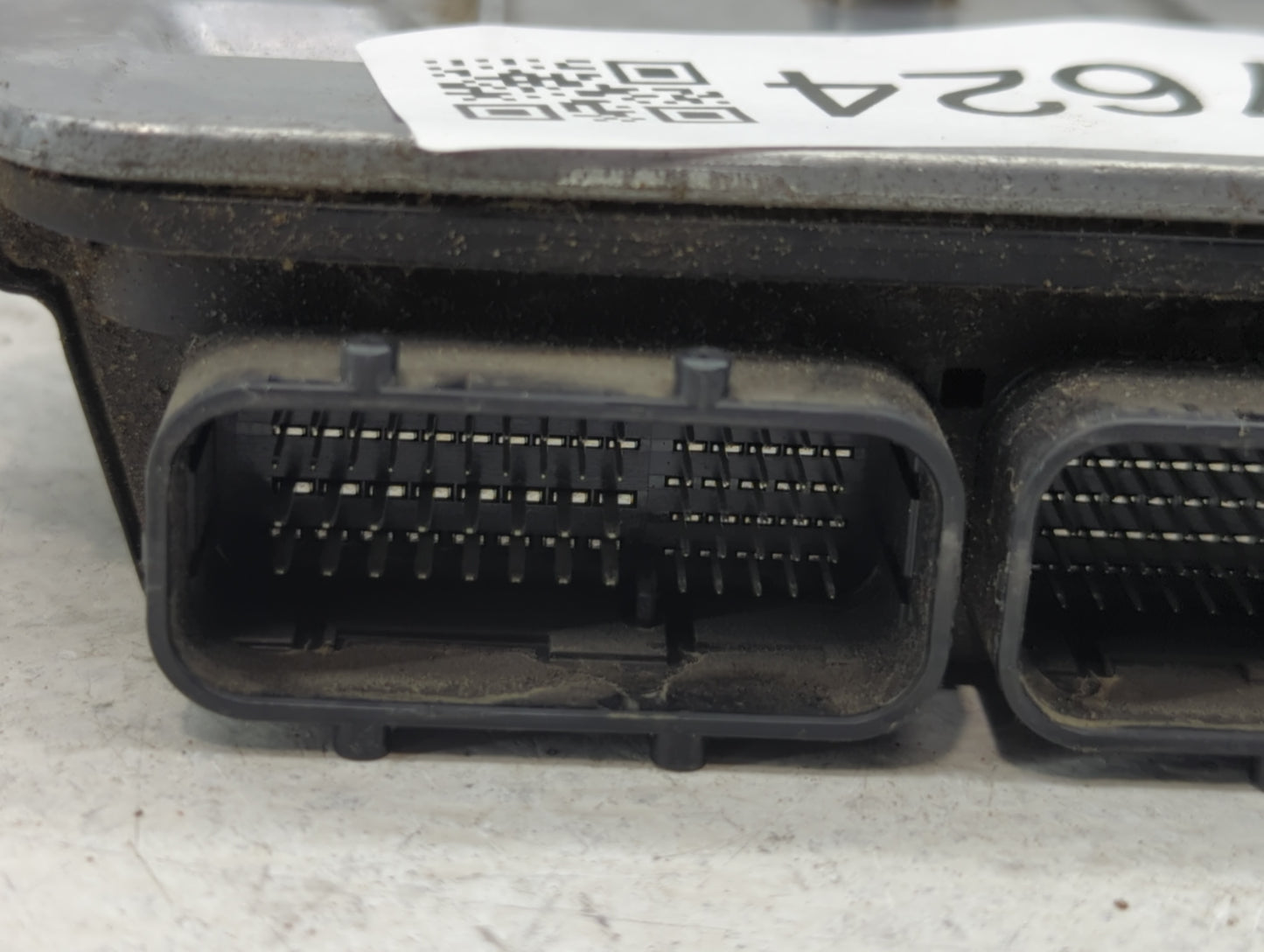 2014-2016 Mazda 6 PCM Engine Control Computer ECU ECM PCU OEM P/N:PY1W 18 881 B Fits Fits 2014 2015 2016 OEM Used Auto Parts