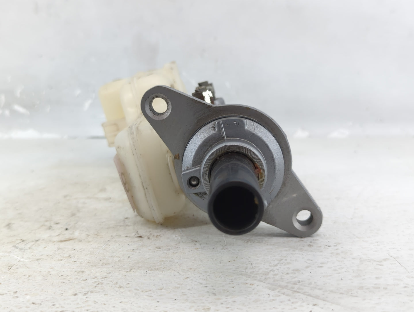 2014-2021 Mazda 6 Brake Master Cylinder - Oemusedautoparts1.com
