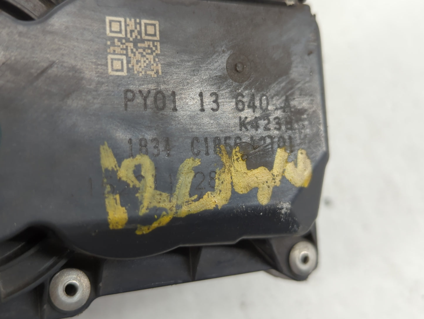 2014-2017 Mazda 6 Throttle Body P/N:PY01 13 640 A Fits Fits 2014 2015 2016 2017 2018 OEM Used Auto Parts - Oemusedautoparts1