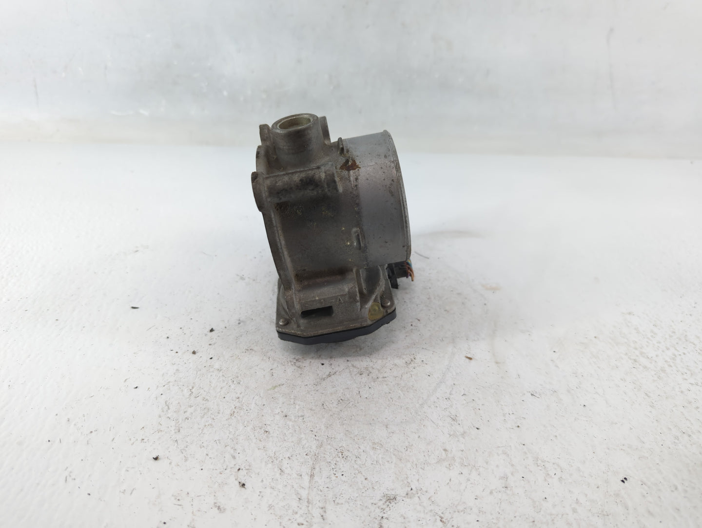 2014-2017 Mazda 6 Throttle Body P/N:PY01 13 640 A Fits Fits 2014 2015 2016 2017 2018 OEM Used Auto Parts - Oemusedautoparts1