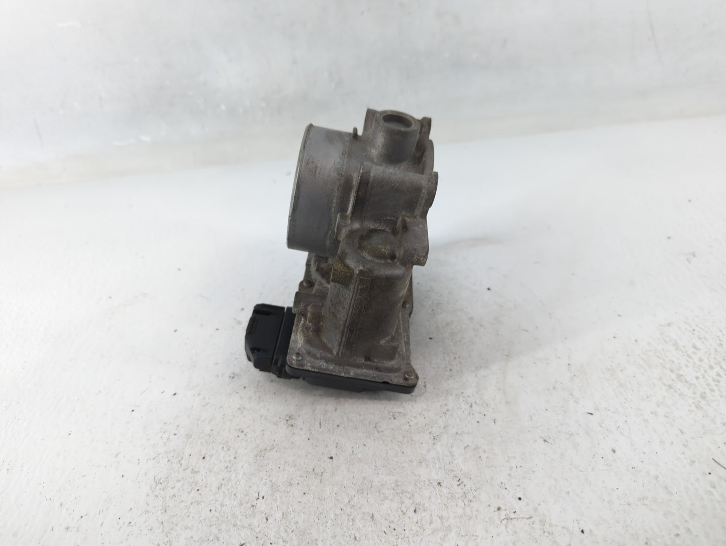 2014-2017 Mazda 6 Throttle Body P/N:PY01 13 640 A Fits Fits 2014 2015 2016 2017 2018 OEM Used Auto Parts - Oemusedautoparts1