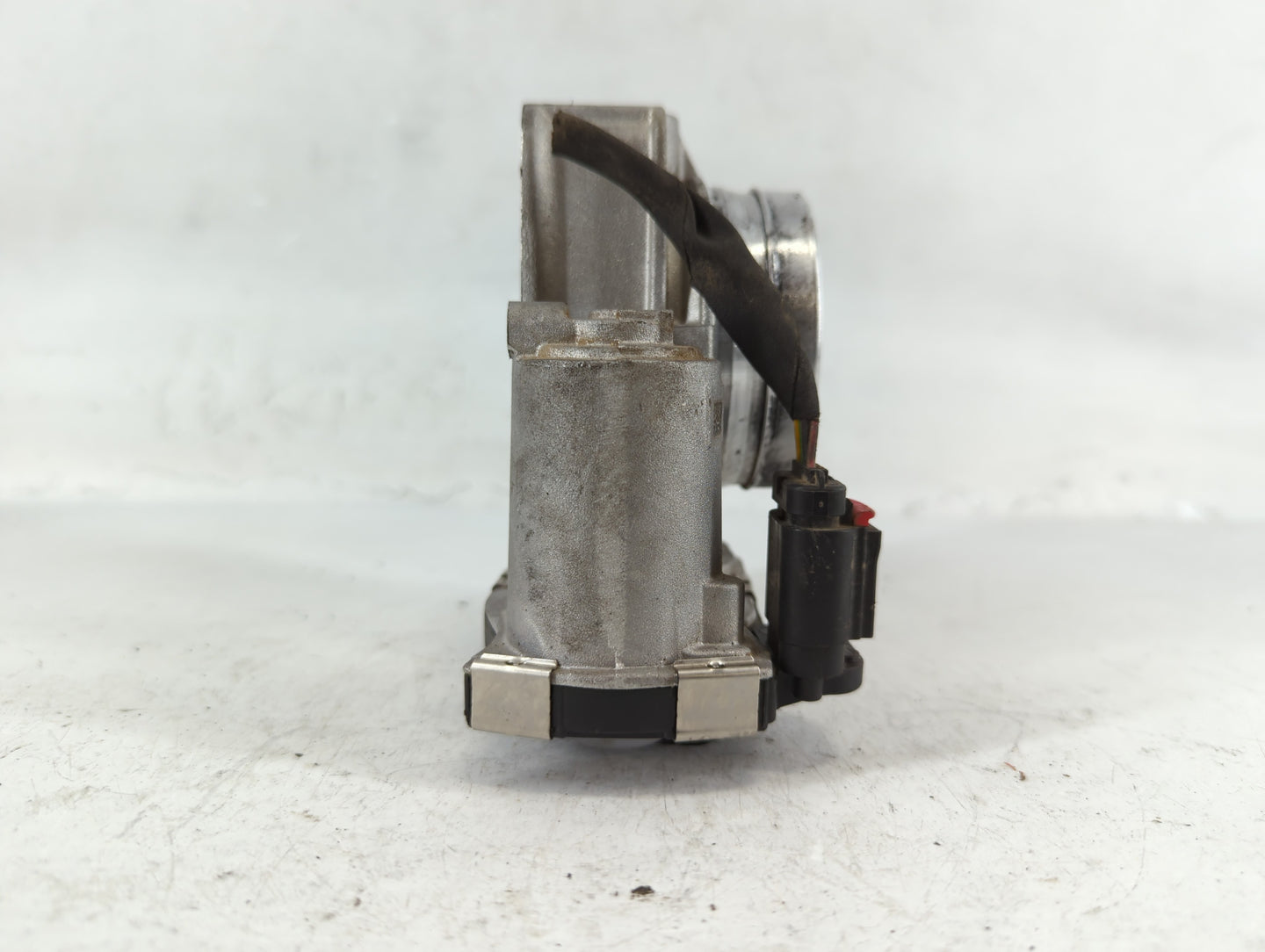 2014-2017 Mazda 6 Throttle Body P/N:12681472AA Fits Fits 2014 2015 2016 2017 2018 OEM Used Auto Parts - Oemusedautoparts1.co