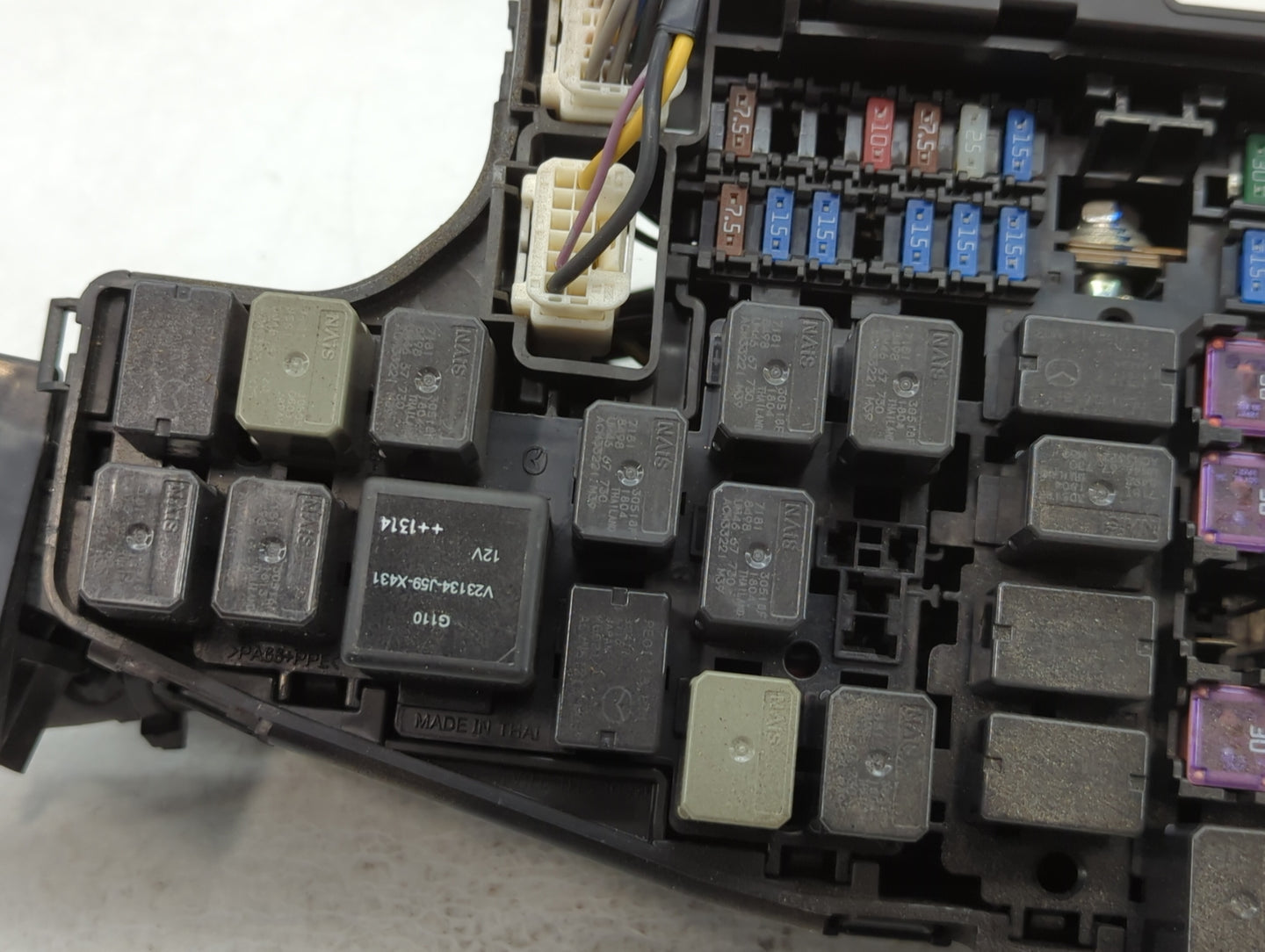 2014-2016 Mazda 6 Fusebox Fuse Box Panel Relay Module P/N:KD45-675X0 C Fits Fits 2014 2015 2016 OEM Used Auto Parts - Oemuse